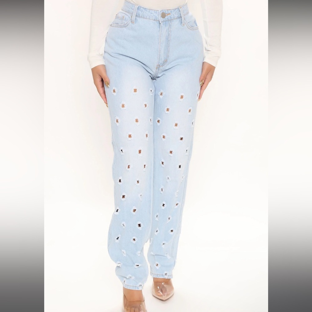 Hole Jeans